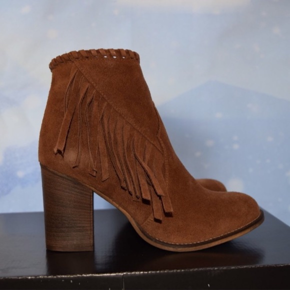 Chelsea Crew 🌼 Suede Fringe Booties Size 7 - Picture 12 of 12